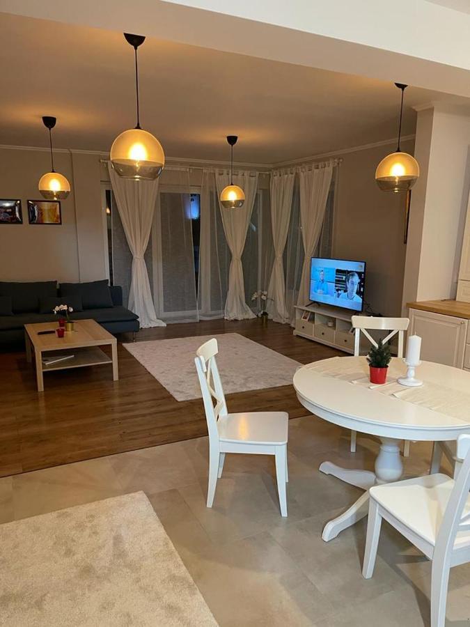 Beautiful Colors Residence Villa Otopeni Ngoại thất bức ảnh